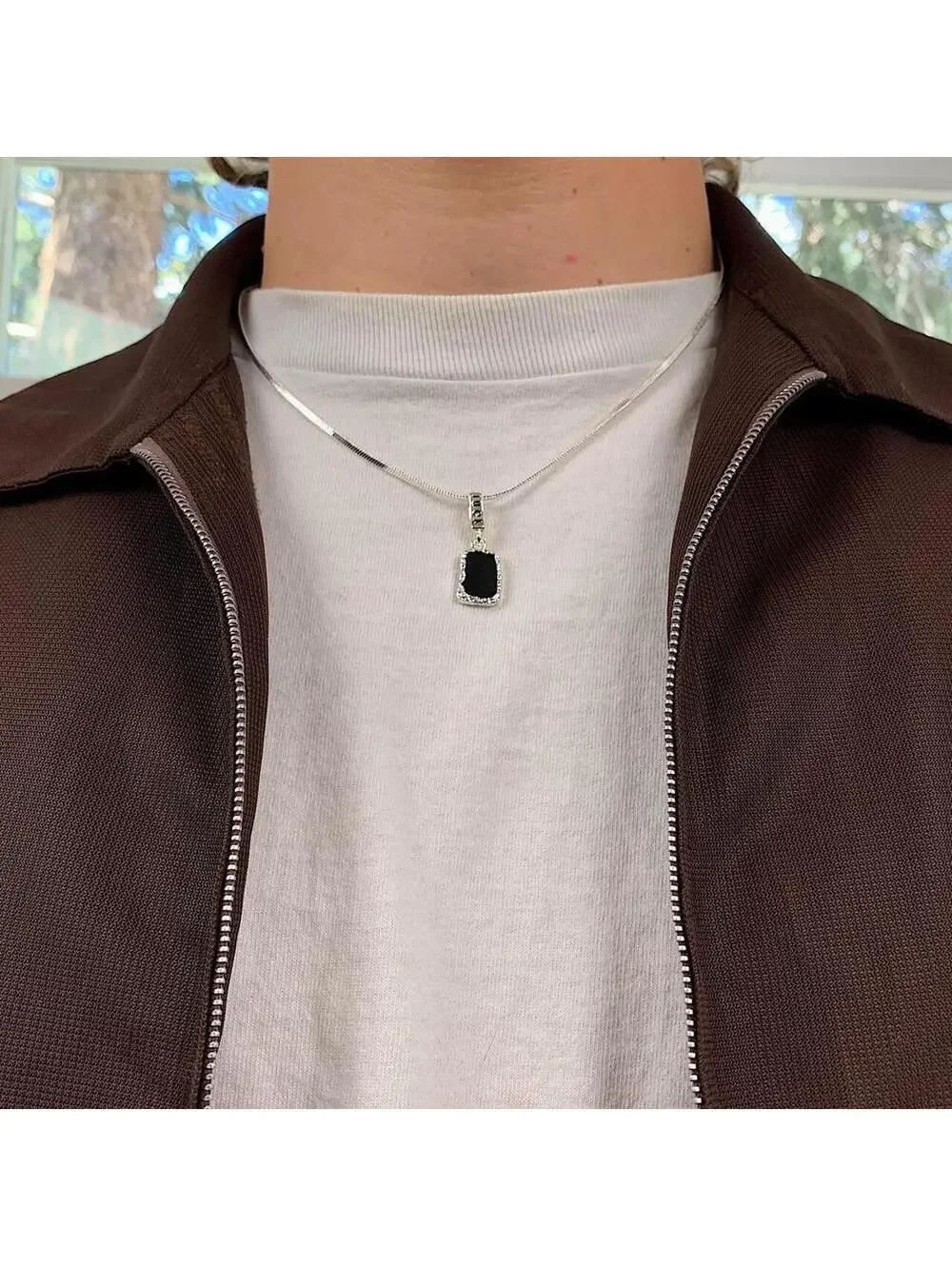 Y2k style Silver Rope Chain jewel pendant necklace. Chain is unisex. 17.5-19.5